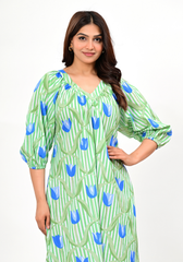 Spring Meadow Flow – Tulip Print 60s Cambric Maxi Dress