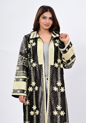 Ivory Vine Velvet – Elegant Embroidered Velvet Coat