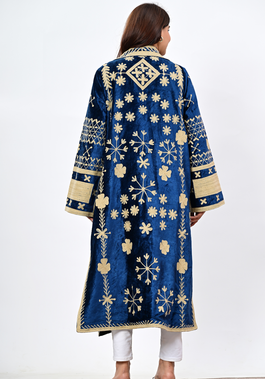 Midnight Bloom – Rich Navy Embroidered Velvet Coat
