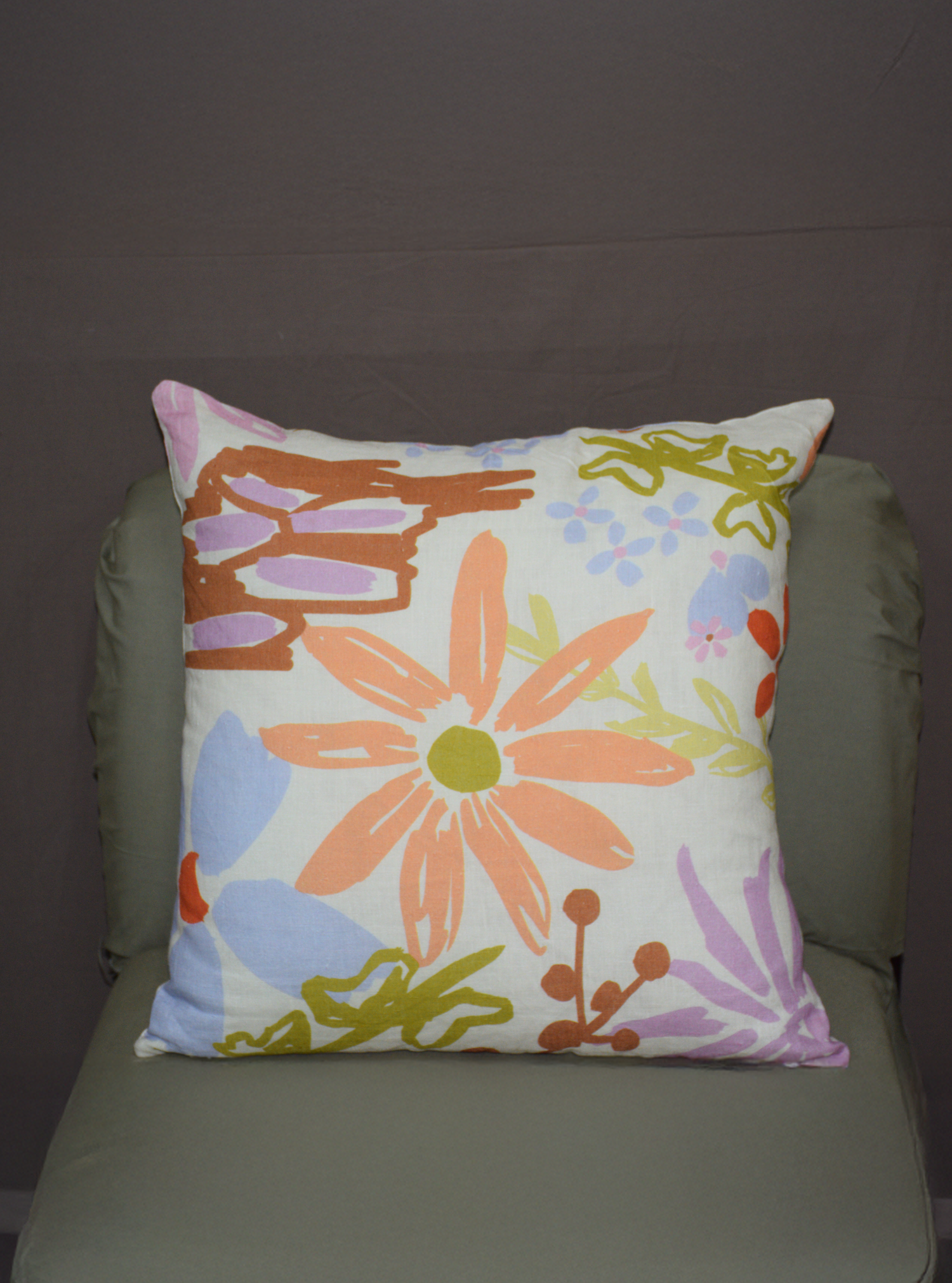 PASTEL PETALS CUSHION COVER WITH FILLER