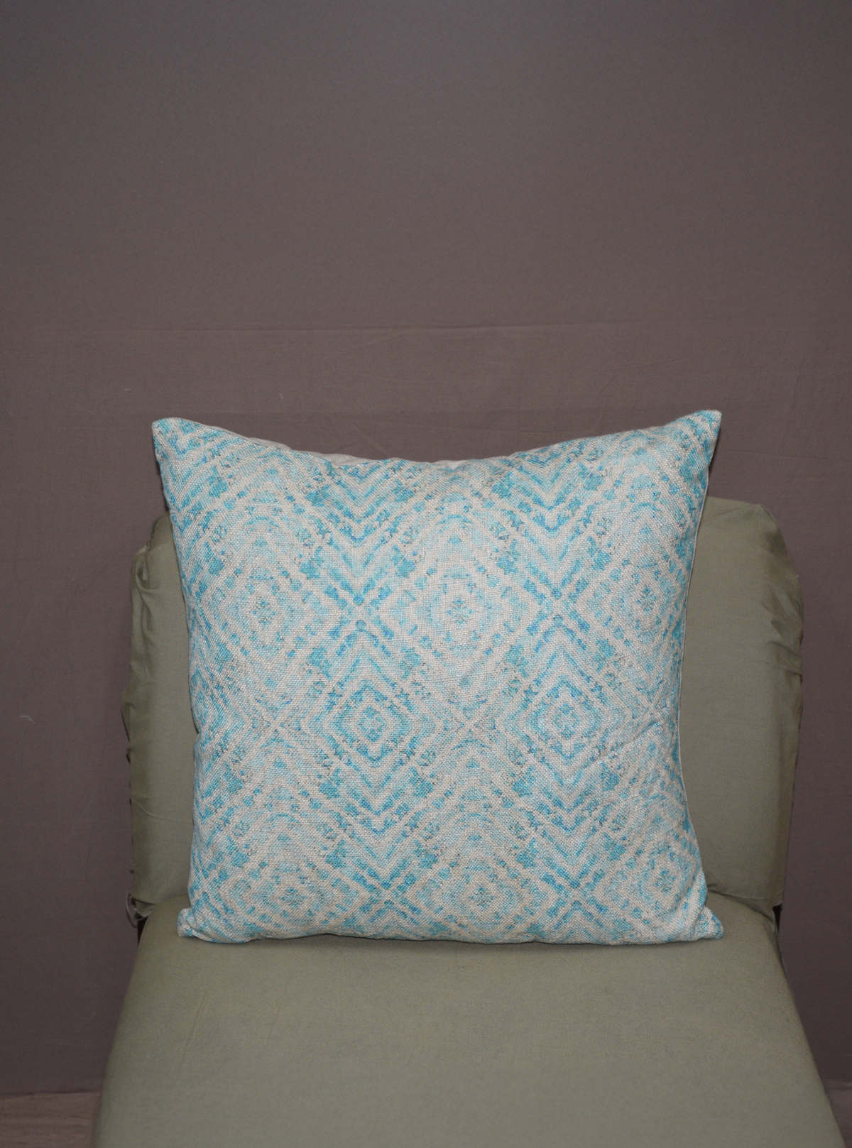 AQUA DIAMOND CUSHION COVER WITH FILLER