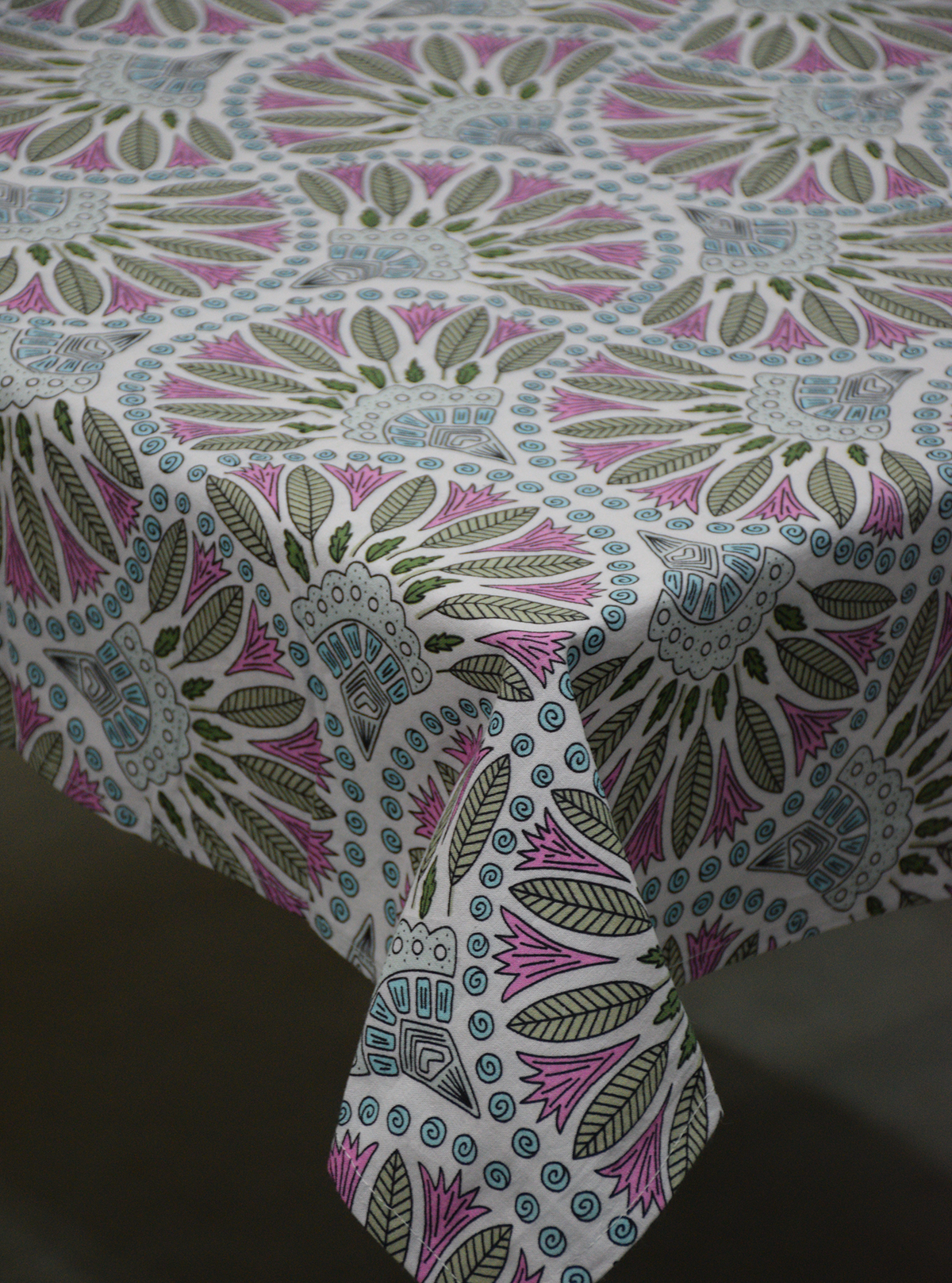 BOHO BLOOM TABLE CLOTH