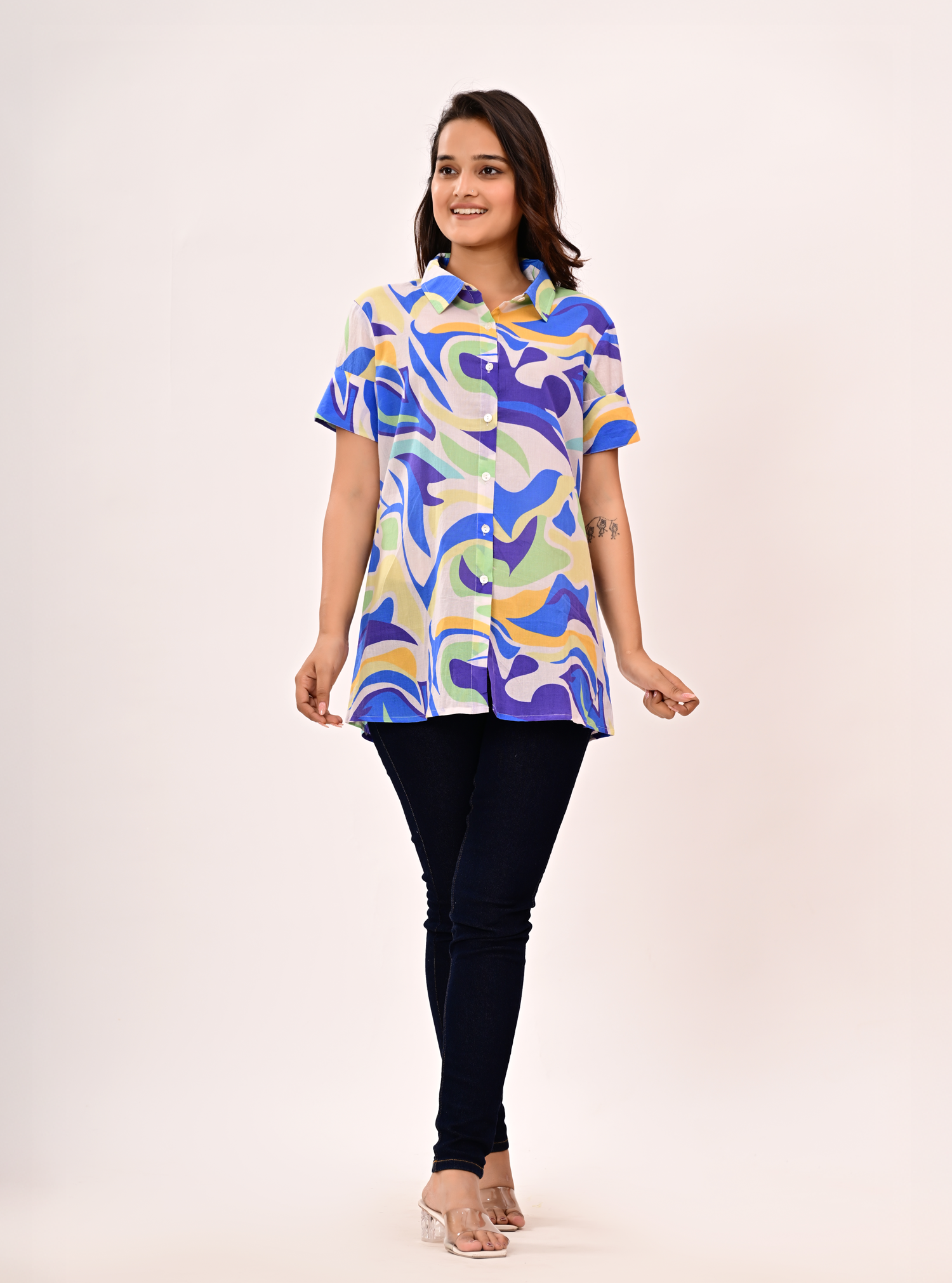 WAVE PRINT BUTTON-UP